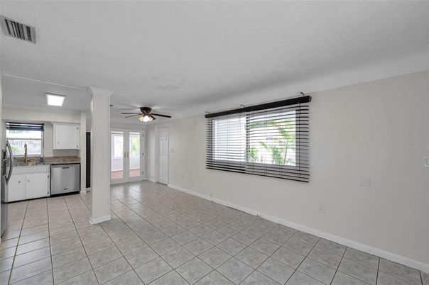 Empty room, Interior, Kitchen