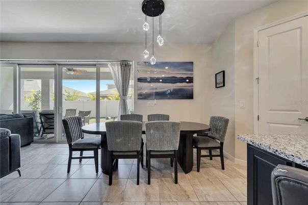 Dining room, Interior, Pendant Lights