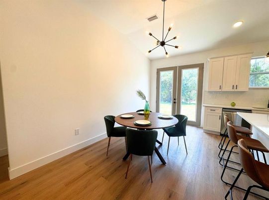 Dining room, Interior, Kitchen, Pendant Lights, Recessed Lighting, Wood Texture Flooring