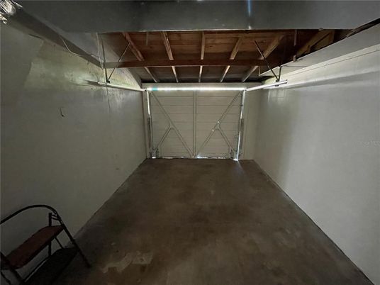Garage, Interior, Wooden Beams, Wooden Ceilings