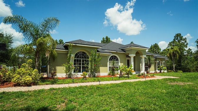 Backyard, Exterior, Facade, Mediterranean