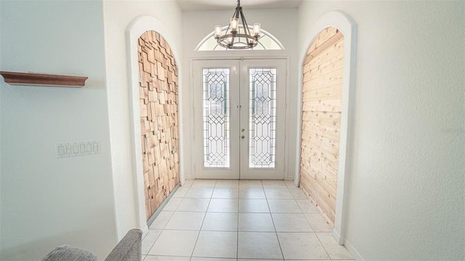 Chandelier, Interior, Pendant Lights