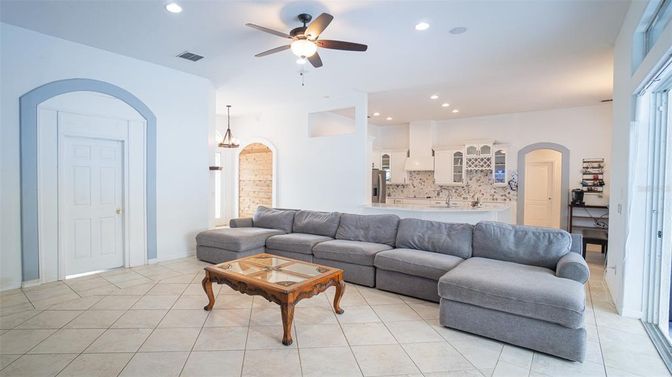 Interior, Kitchen, Living room, Pendant Lights, Recessed Lighting