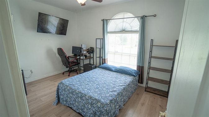 Bedroom, Home Office, Interior, Wood Texture Flooring
