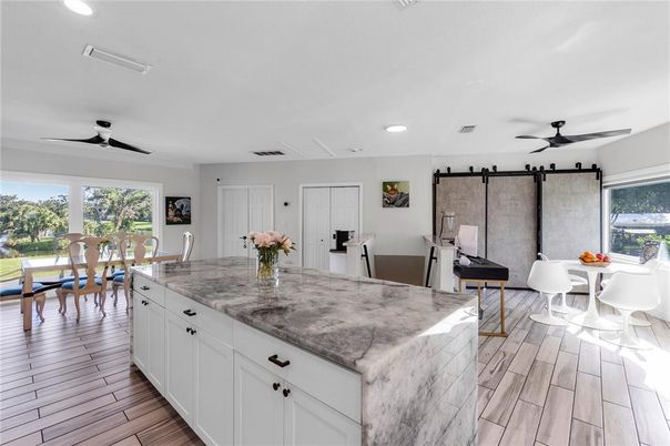 Dining room, Interior, Kitchen, Recessed Lighting, Wood Texture Flooring