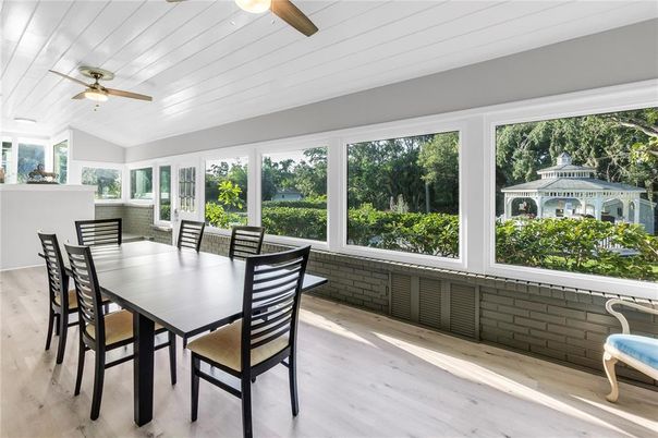Dining room, Interior, Sun Room, Wood Texture Flooring