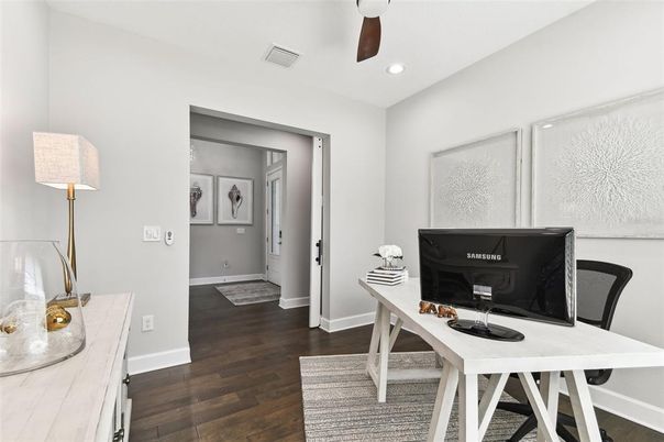 Home Office, Interior, Recessed Lighting, Wood Texture Flooring