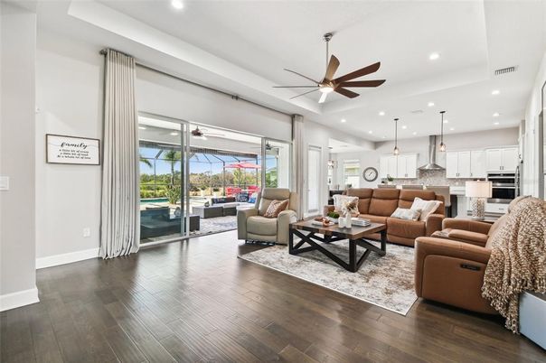 Interior, Kitchen, Living room, Pendant Lights, Recessed Lighting, Stainless Steel Appliances, Wood Texture Flooring
