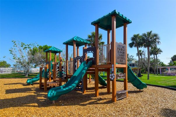 Backyard, Exterior, Playground