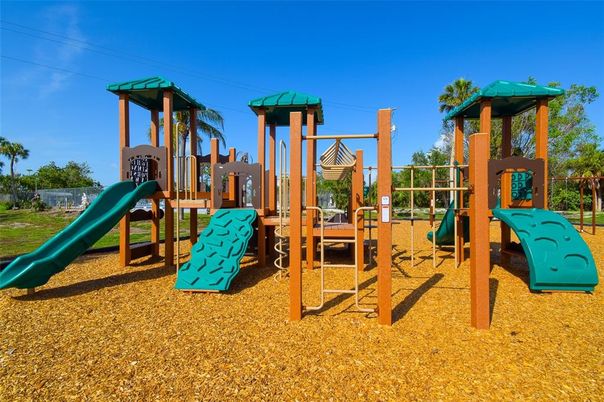 Backyard, Exterior, Playground