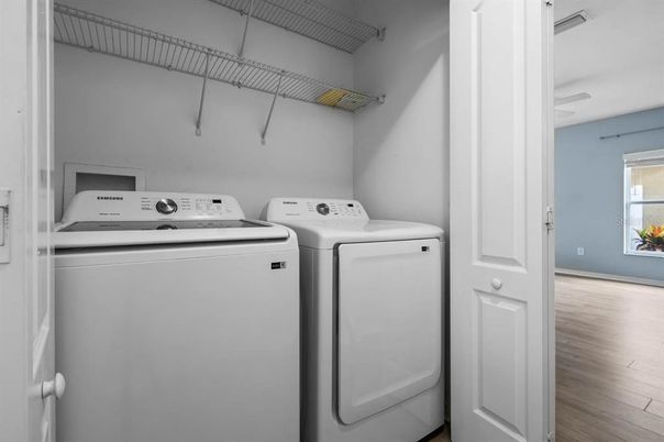 Interior, Utility Closets, Washer, Wood Texture Flooring