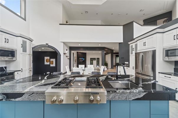 Interior, Kitchen, Living room, Recessed Lighting, Stainless Steel Appliances