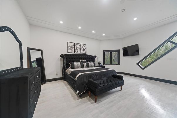 Bedroom, Interior, Recessed Lighting, Wood Texture Flooring