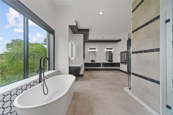 Bathroom, Dual Sink Vanities, Free Standing Baths, Interior, Recessed Lighting
