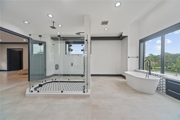 Bathroom, Free Standing Baths, Glass Shower, Interior, Recessed Lighting
