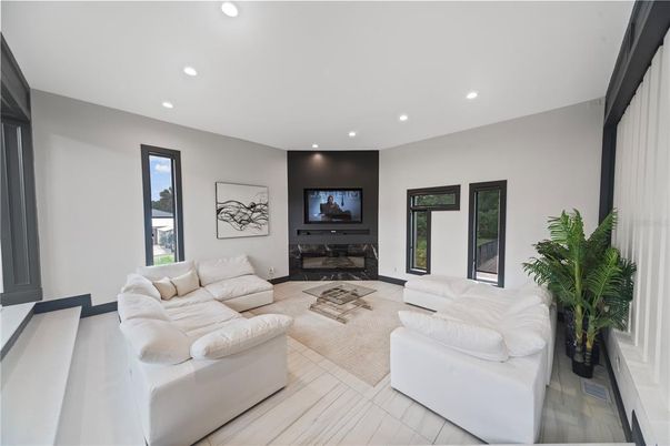Fireplace, Interior, Living room, Recessed Lighting