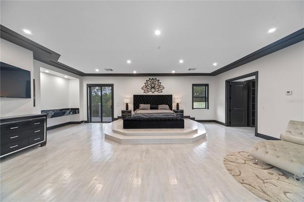 Bedroom, Interior, Recessed Lighting, Wood Texture Flooring