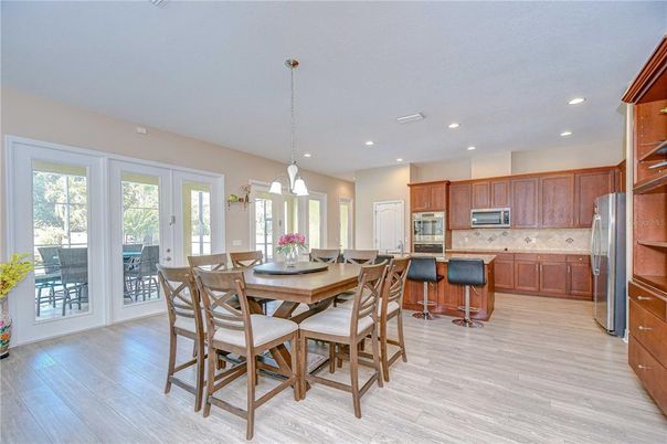 Dining room, Interior, Kitchen, Pendant Lights, Recessed Lighting, Wood Texture Flooring
