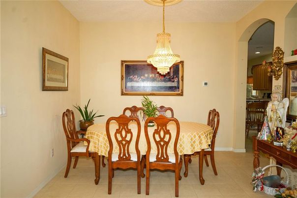 Chandelier, Dining room, Interior