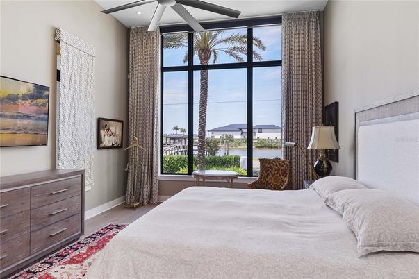 Bedroom, Interior, Recessed Lighting, Water