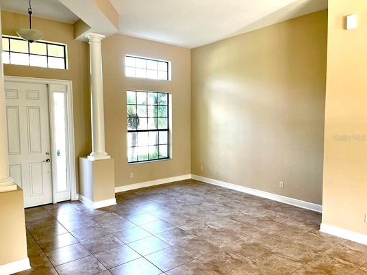 Empty room, Interior, Pendant Lights