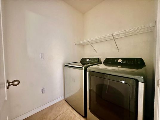 Interior, Washer