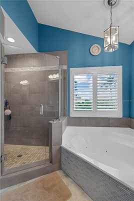Bathroom, Glass Shower, Interior, Pendant Lights, Recessed Lighting