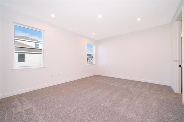 Empty room, Interior, Recessed Lighting