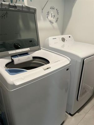 Interior, Washer