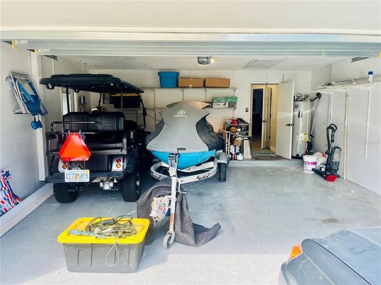 Garage, Interior