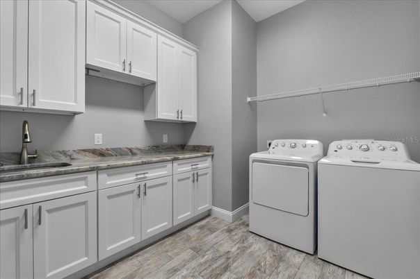 Interior, Washer, Wood Texture Flooring