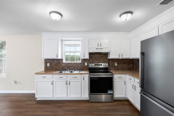 Interior, Kitchen, Stainless Steel Appliances, Wood Texture Flooring