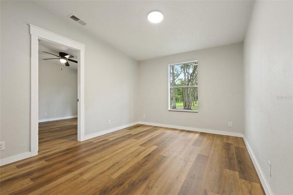 Empty room, Interior, Recessed Lighting, Wood Texture Flooring