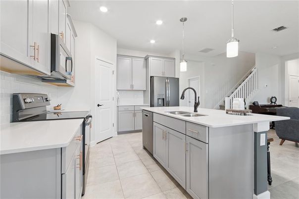 Interior, Kitchen, Pendant Lights, Recessed Lighting, Stainless Steel Appliances