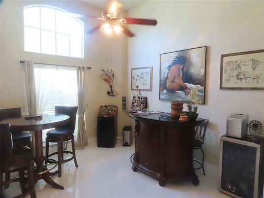 Dining room, Interior
