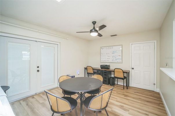 Dining room, Interior, Wood Texture Flooring