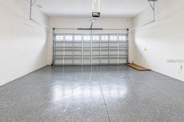 Garage, Interior