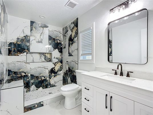 Bathroom, Interior, Marble, Marble Walls, Recessed Lighting