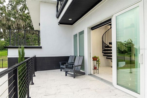 Exterior, Marble