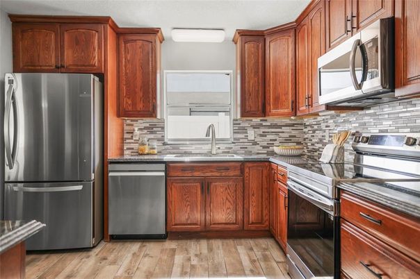 Interior, Kitchen, Stainless Steel Appliances, Wood Texture Flooring