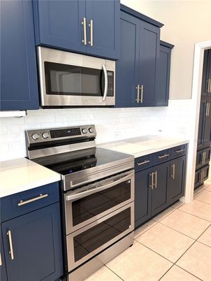 Interior, Kitchen, Stainless Steel Appliances