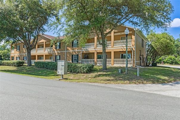 Exterior, Facade, Condo Building