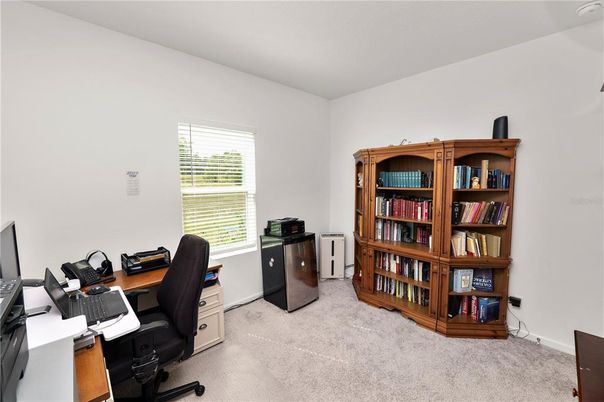 Home Office, Interior