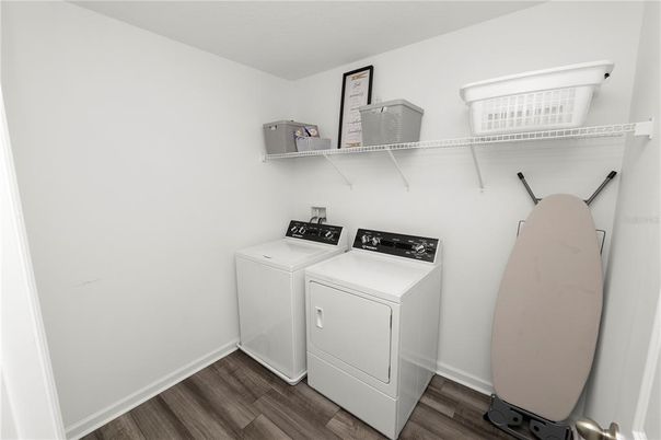 Interior, Washer, Wood Texture Flooring