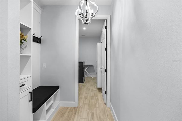 Interior, Pendant Lights, Recessed Lighting, Wood Texture Flooring