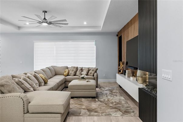 Interior, Living room, Recessed Lighting, Wood Texture Flooring