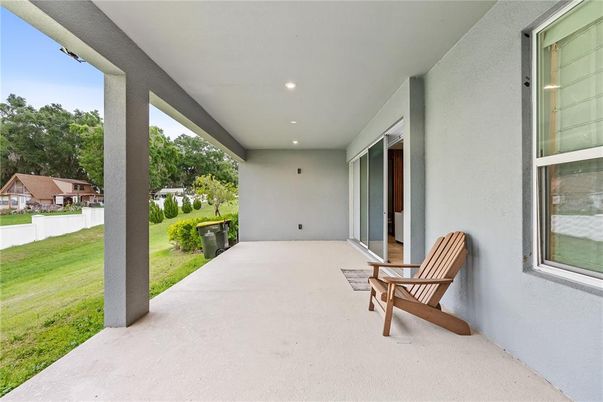 Exterior, Recessed Lighting