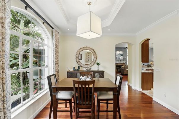 Dining room, Interior, Pendant Lights, Recessed Lighting, Wood Texture Flooring