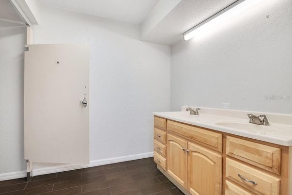 Bathroom, Interior, Wood Texture Flooring