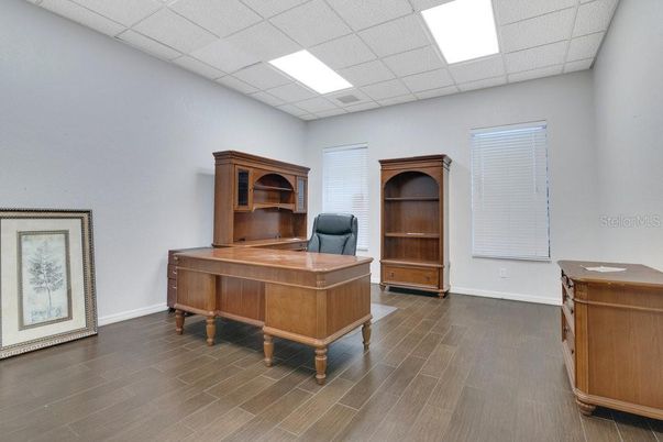 Home Office, Interior, Recessed Lighting, Wood Texture Flooring